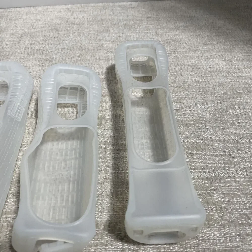Genuine Nintendo Wii Controller Rubber Silicone Grip Sleeves Clear Lot Of 3